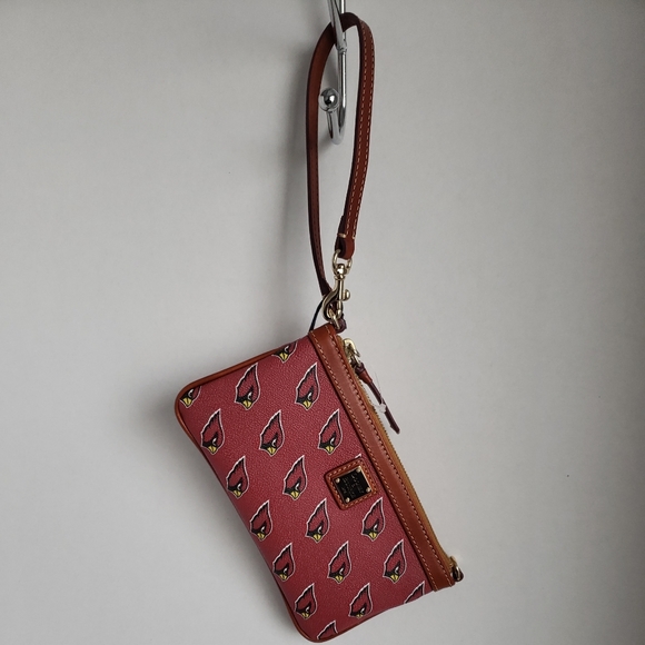 Dooney & Bourke bag NFL Arizona Cardinals slim wristlet, NEW red sea - Picture 4 of 15